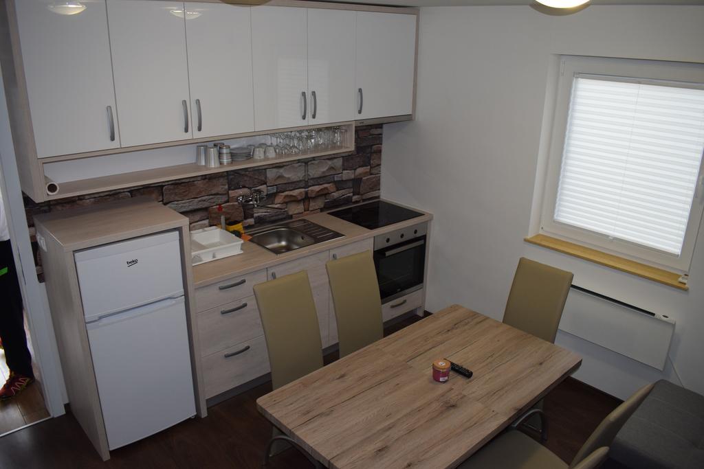 Apartamento Borovnica Catez Catez ob Savi Exterior foto