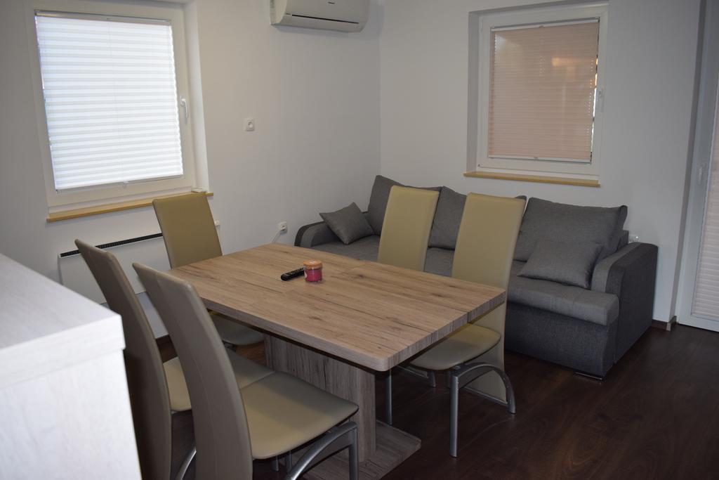 Apartamento Borovnica Catez Catez ob Savi Exterior foto