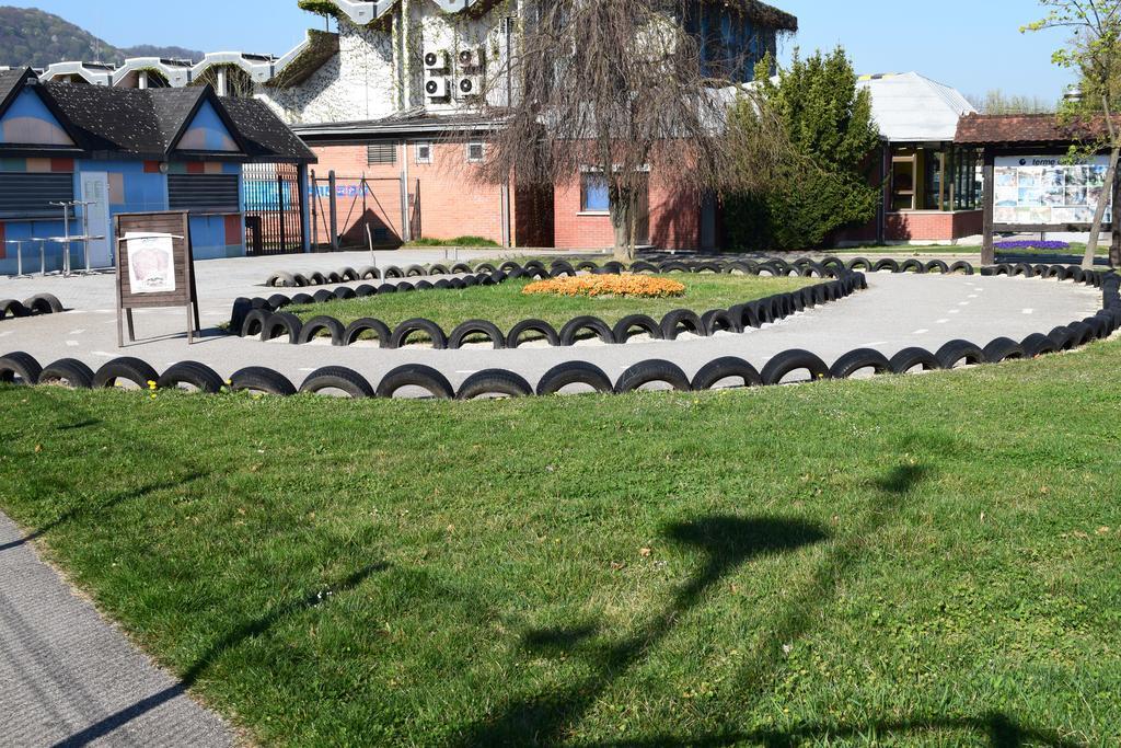 Apartamento Borovnica Catez Catez ob Savi Exterior foto