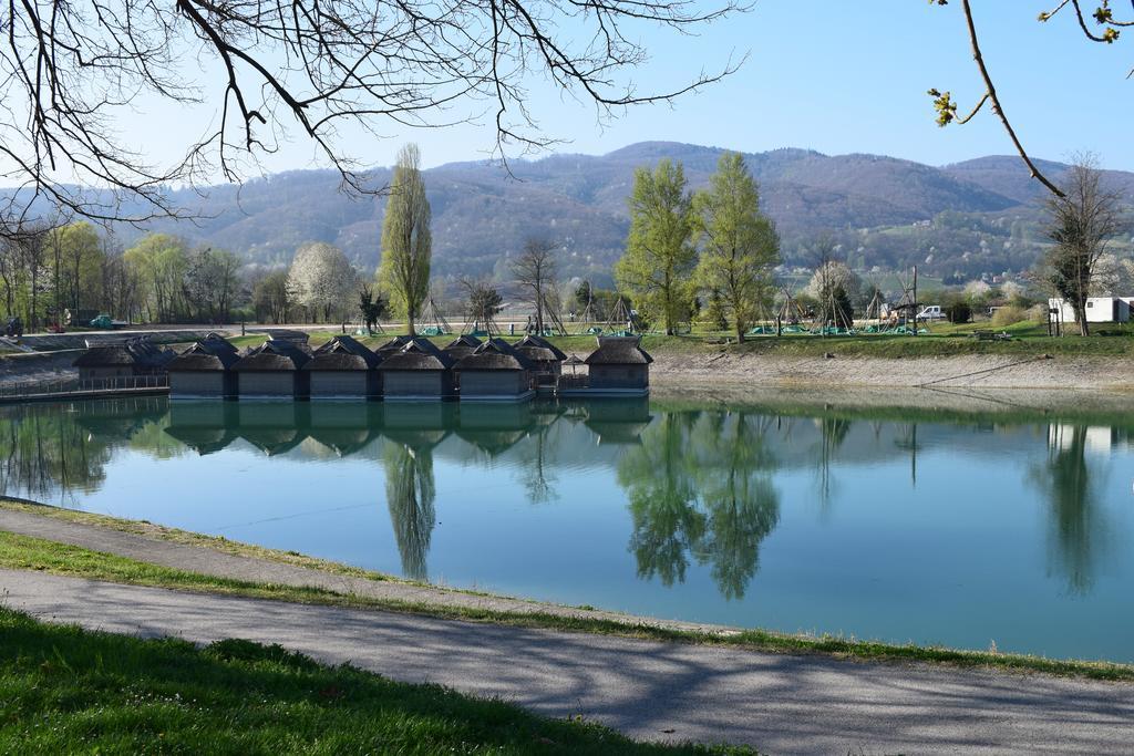 Apartamento Borovnica Catez Catez ob Savi Exterior foto