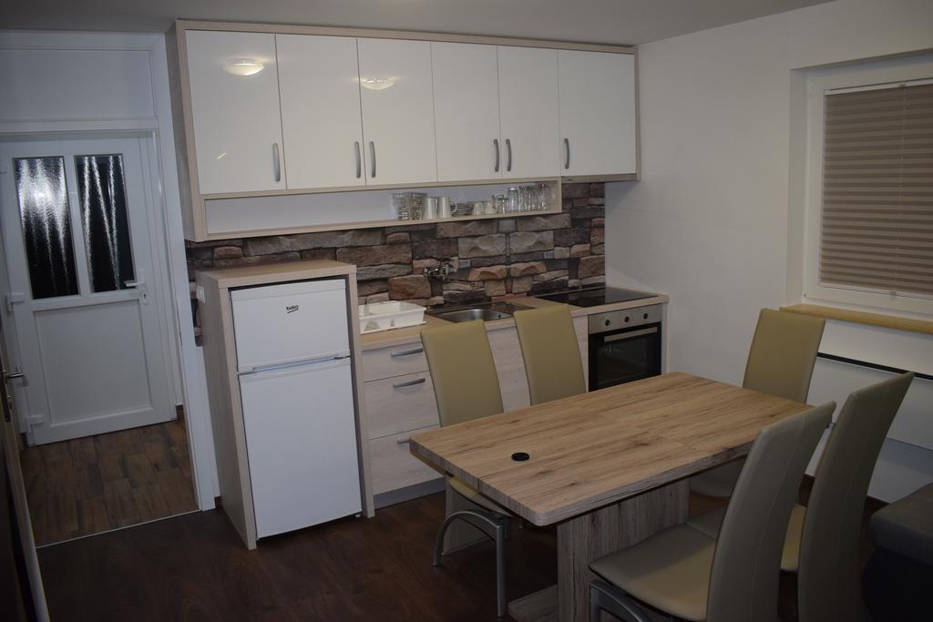 Apartamento Borovnica Catez Catez ob Savi Exterior foto